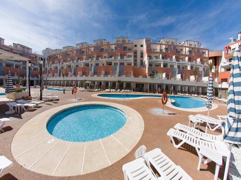 Apartahotel Marina Rey مْبيرا المظهر الخارجي الصورة
