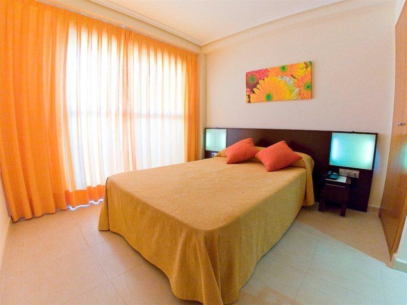 Apartahotel Marina Rey مْبيرا المظهر الخارجي الصورة